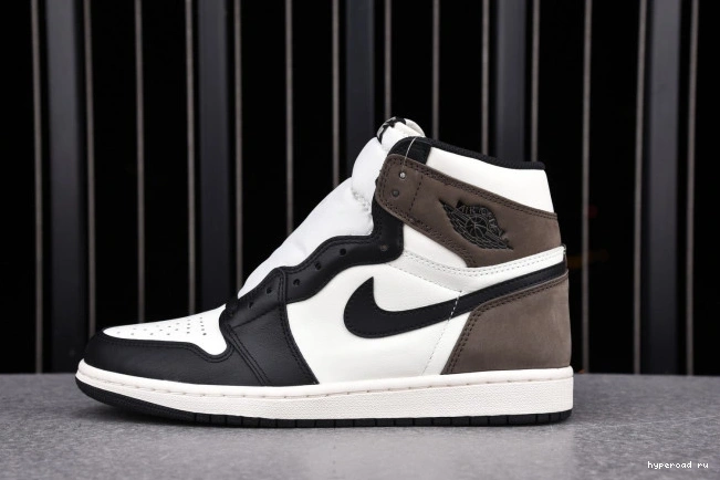 JORDAN MOCHA 555088-105 DARK RETRO 1 AIR HIGH 0921